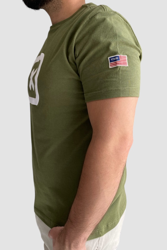 CAMISETA TXC REGULAR MEIA MALHA PENTEADA ESTAMPADA 19742 VERDE MILITAR