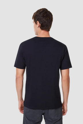 Camiseta John John Embossed Preto